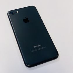 IPhone 7   128GB Fully unlocked 