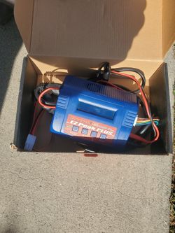 Traaxxas Car  Charger 