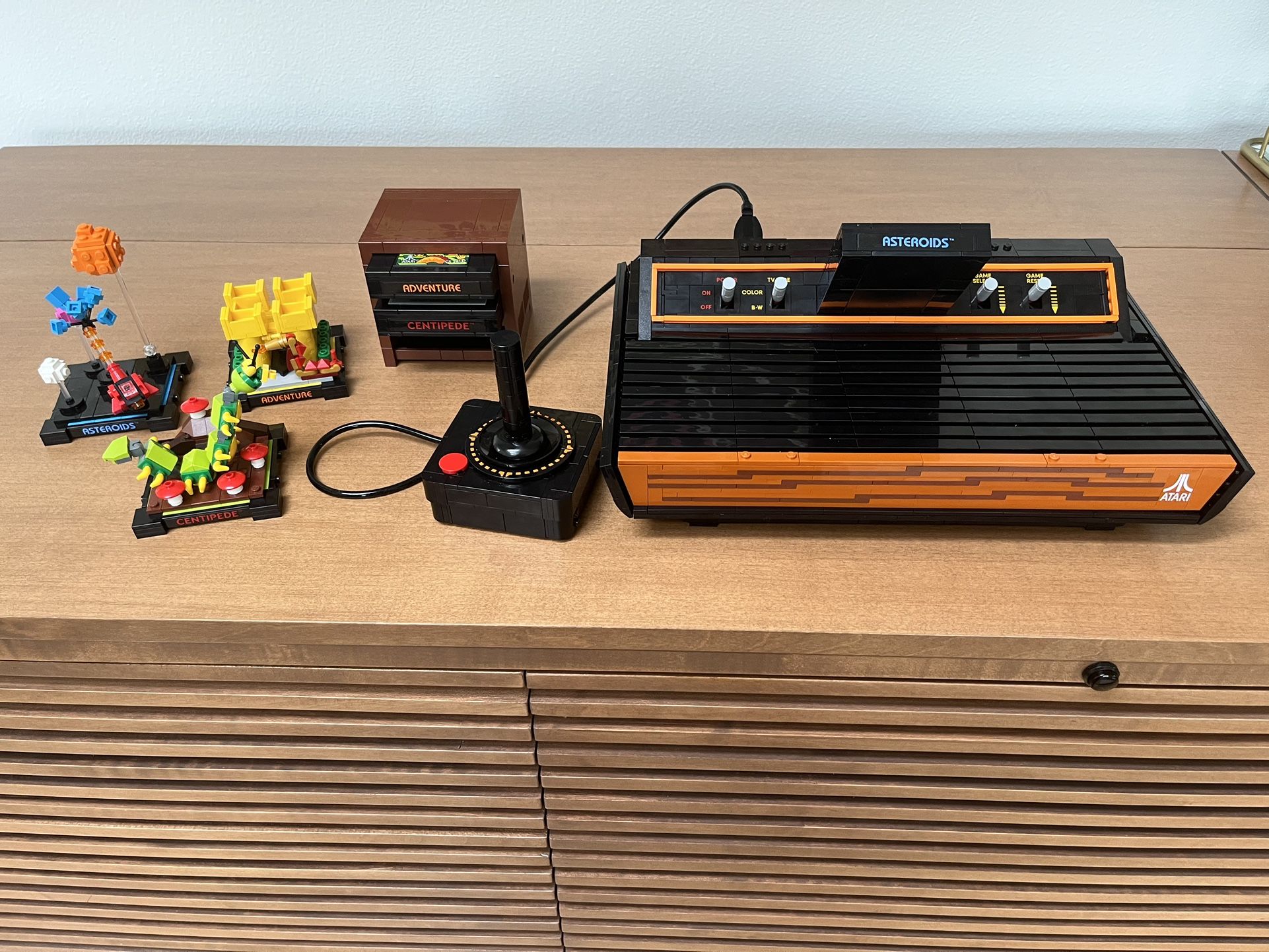 ATARI LEGO SET (complete with instructions). RETIRED SET!