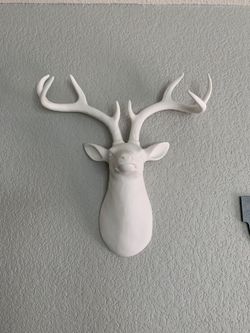 White Faux Deer Head Wall Decor