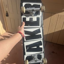 Baker Full Set Skateboard 
