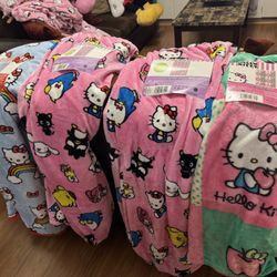 Hello Kitty Blanket 