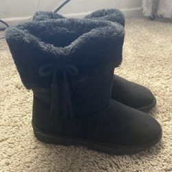 New Black Boots Size 13c