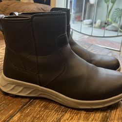 Fleece Lined Boots