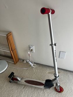 Razor Spark scooter