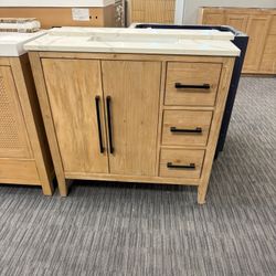 36” Bathroom Vanity In Wood Color 