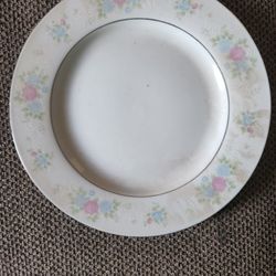 China A Set Of 4 Of Everything 