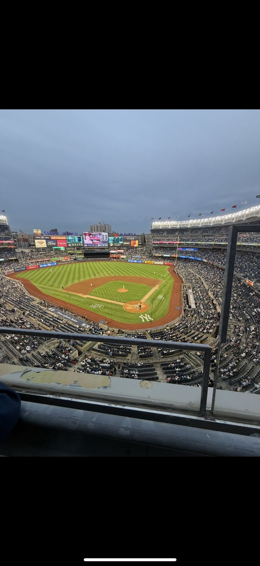 Yankees Vs Mariners Thursday 7/10 Jim Beam Suite