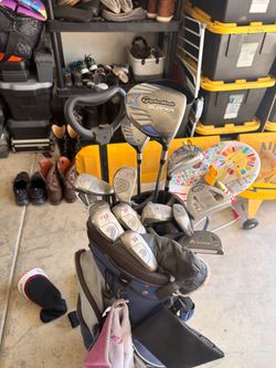 Women’s golf clubs set by tailor-made