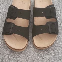 Big Kid Sandals/Slides