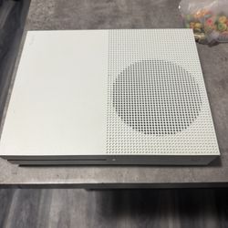 Xbox One S Mint Condition