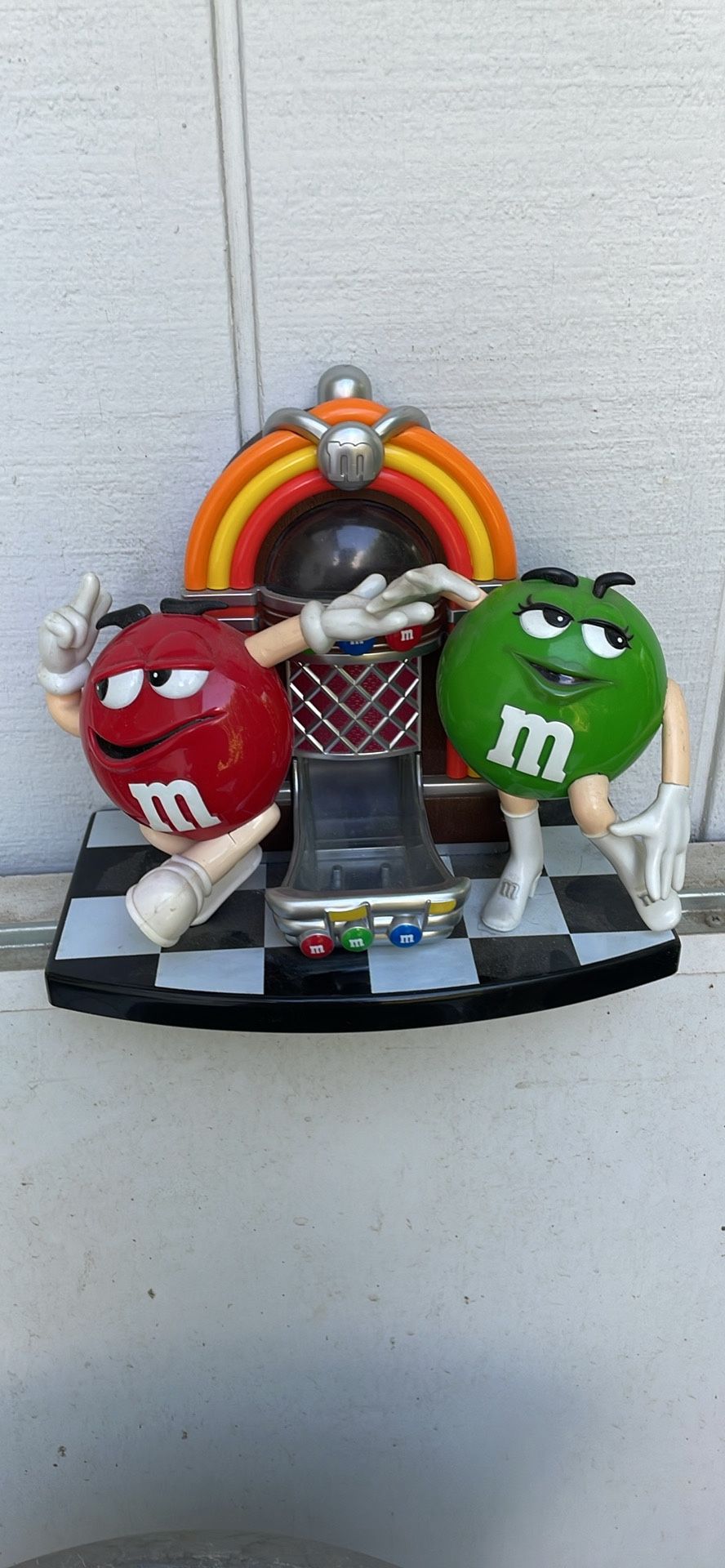 M&M Candy Jukebox Style Dispenser Machine