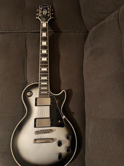 Epiphone Les Paul Custom Limited-Edition Electric Guitar - Silver Burst