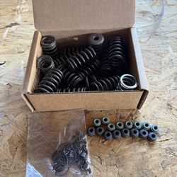 Oem Valve springs and retainers keepers and seals WRX / STI / FXT
