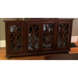 China Cabinet 