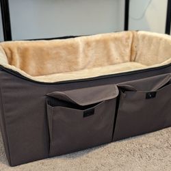 Dog car seat / dog booster seat for sale