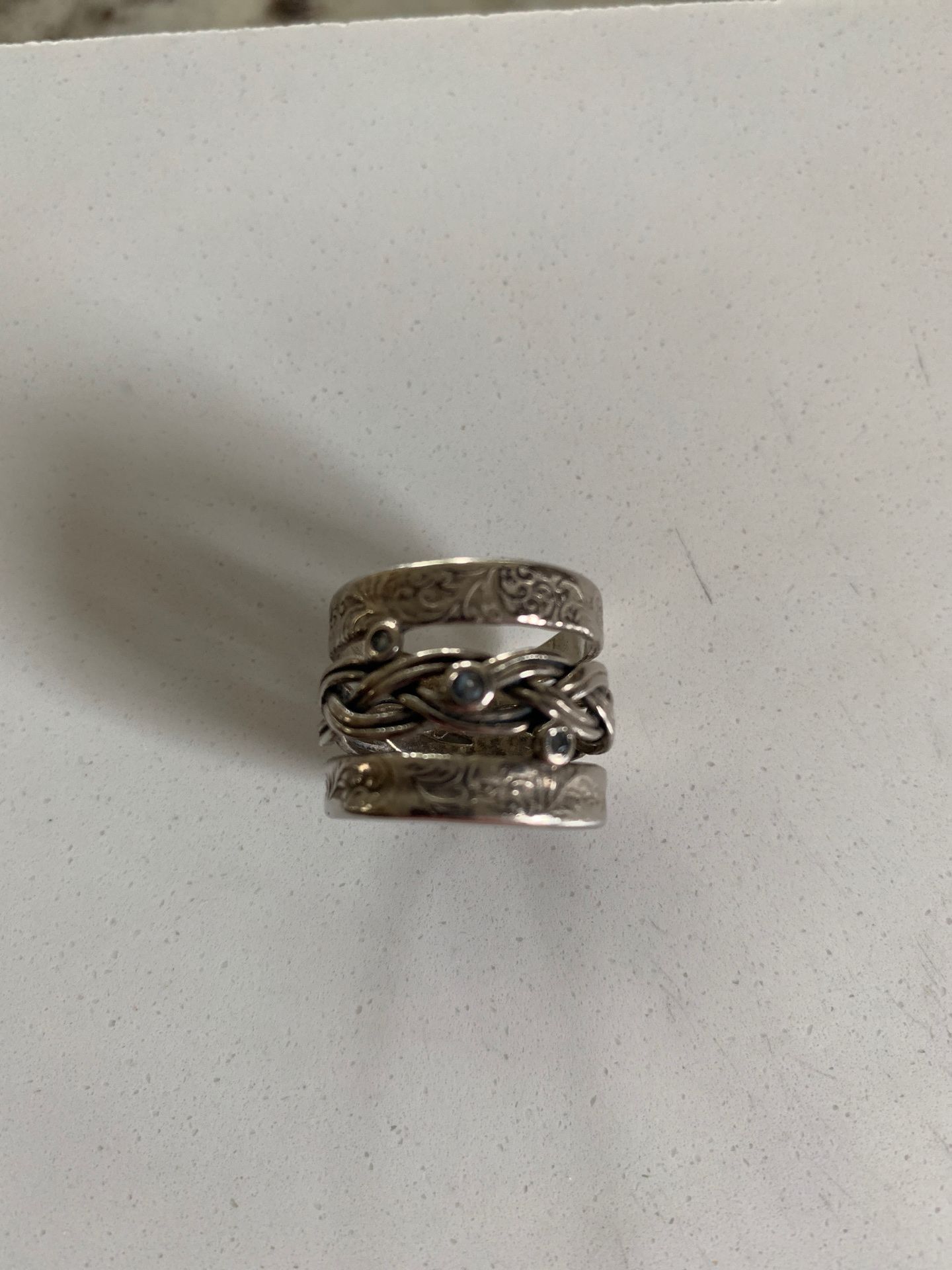 Vintage sterling silver ring - size 6
