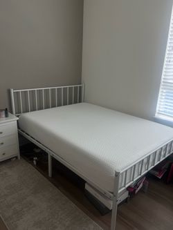 Full Mattress + White Bed Frame h