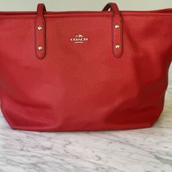 Coach red Leather tote purse With Zipper 