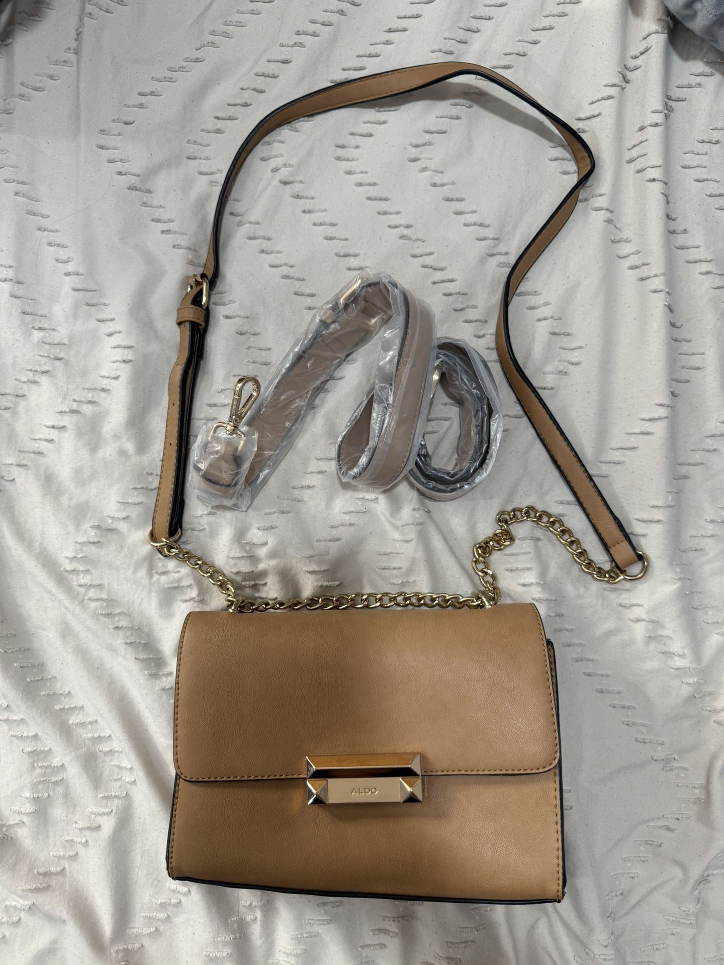 Aldo Purse