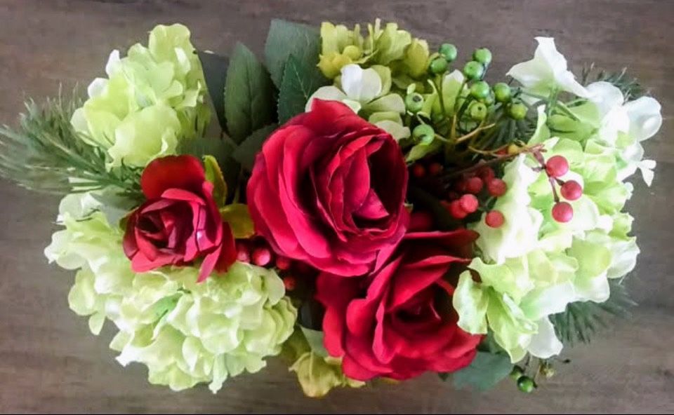 Florals & Pretty Container