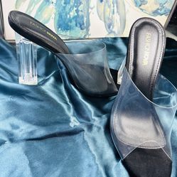 Fashionnova heels black and clear size 9