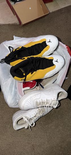 Over 15 Pairs of shoes