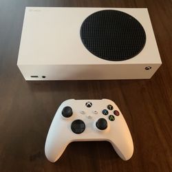 XBox Series S *like new*
