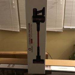 Cordless Vacuum 
