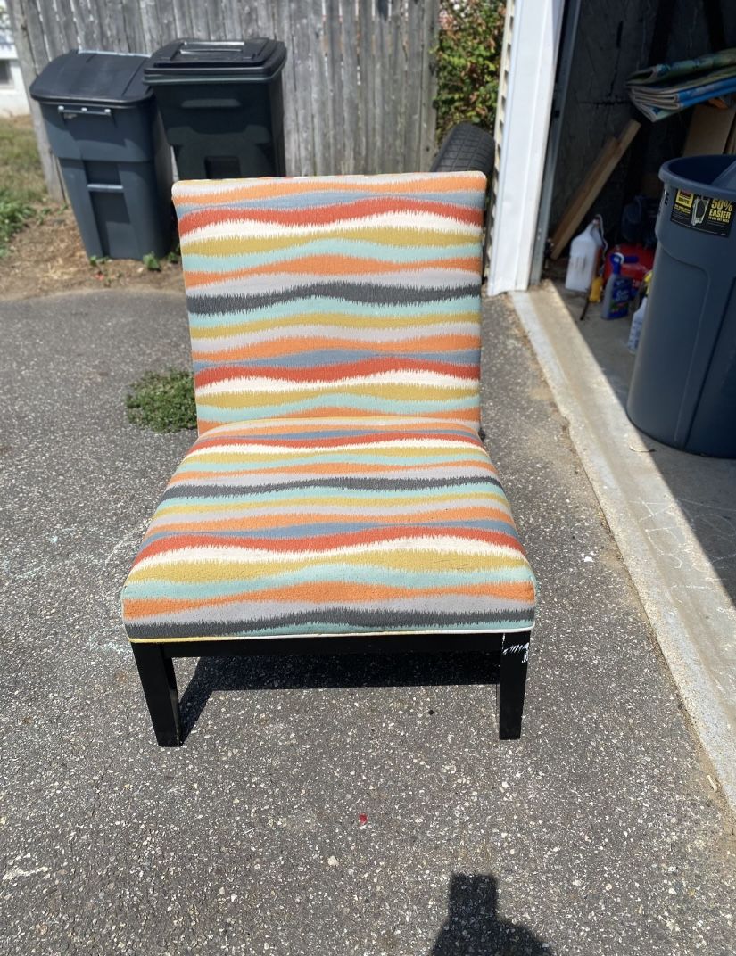 Raymour And Flanigan Accent chair for Sale in Derby, CT OfferUp
