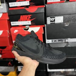 Kobe 4 Protro Gift Of Mamba size 11 VNDS 