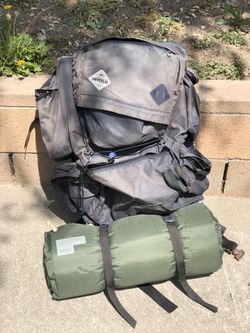 Universal external frame hiking backpack vintage with pad !