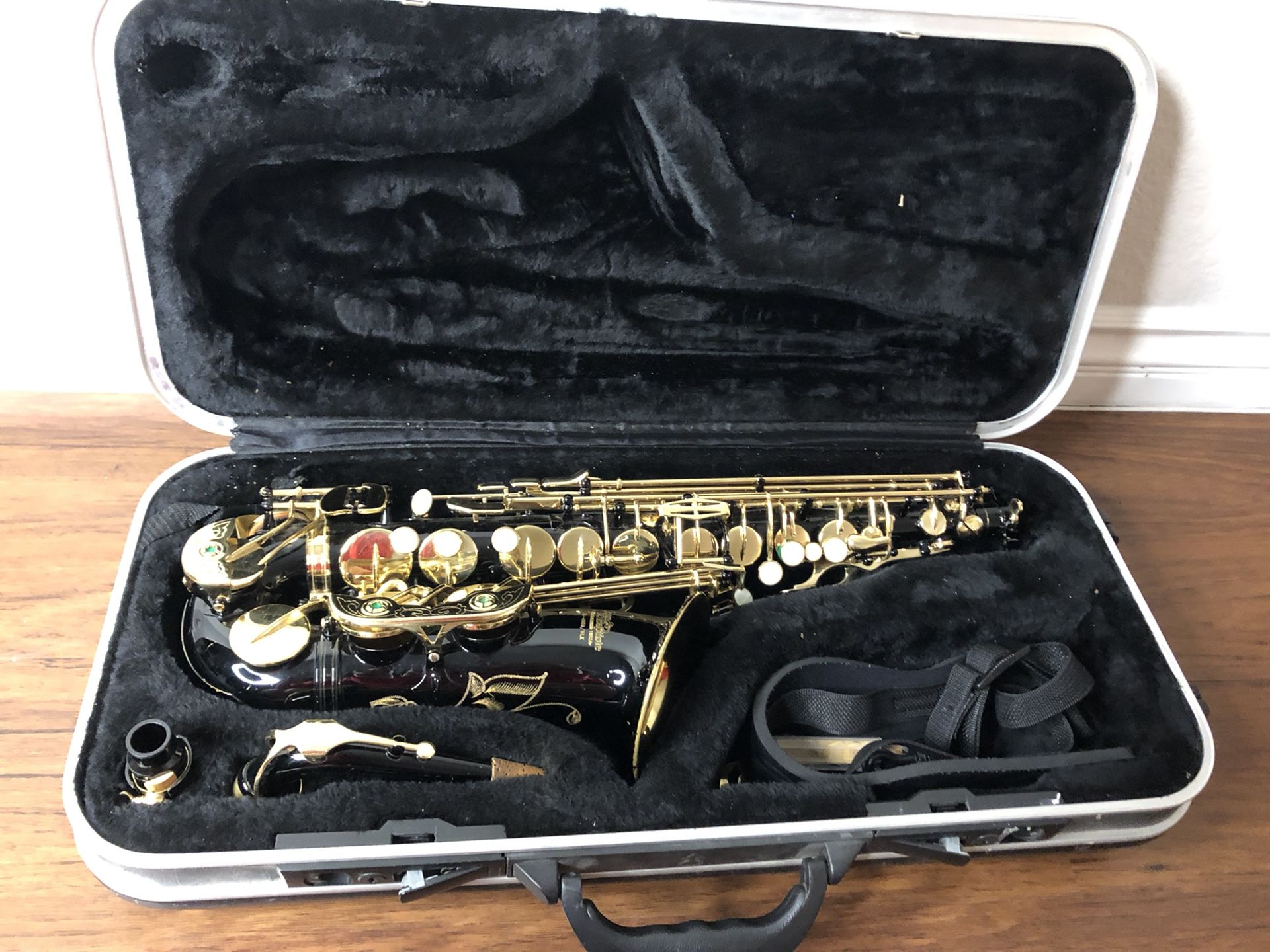 Saxophone Jean Baptiste JB-480A Black
