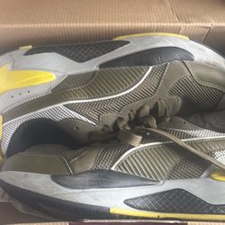 Puma shoes