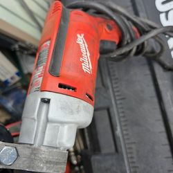 Milwaukee Heavy Duty Drill 1/2