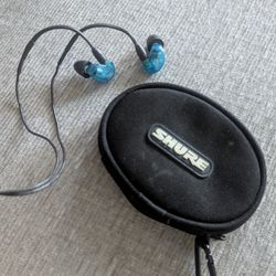 Shure SE215 Earbuds! 