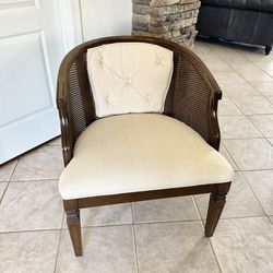 Morganton Cane Club Accent Chair / Carved Legs / Solid Wood / Round Back / Excellent Condition