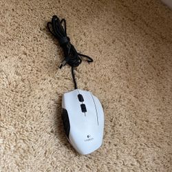 logitech G600 WHITE MMO MOUSE RARE BLACK BRAIDED USB CORD (WEIGHTS INCLUDED)