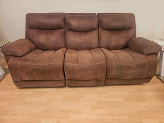 Couch and love seat recliners all for $490
