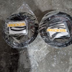 Kicker compR 12inch Subwoofers NEW . Price Negotiable 