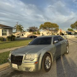Chrysler 300c Hemi V8