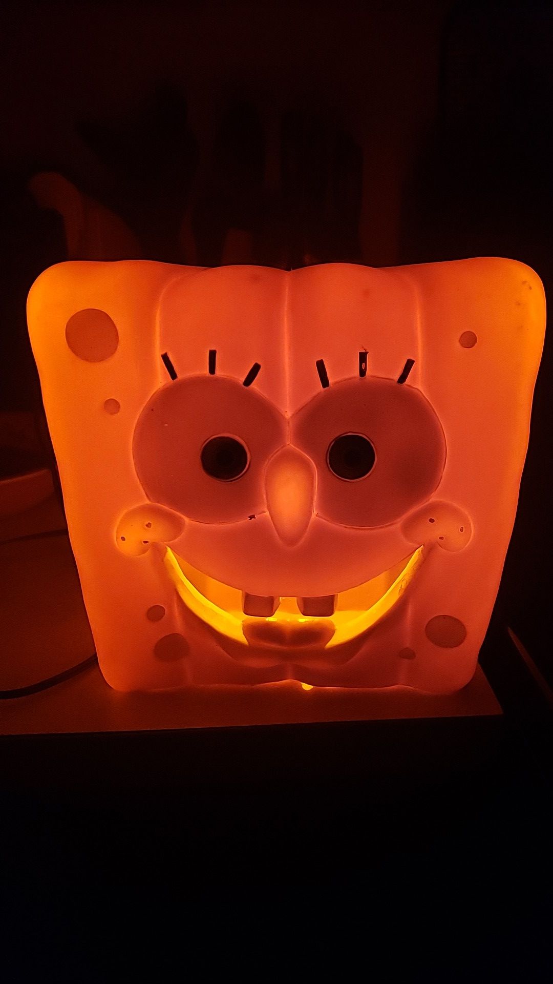 2011 spongebob squarepants pumpkin light