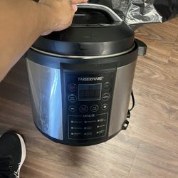 Farberware Programmable Digital Pressure Cooker