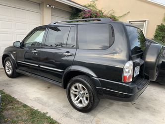 Suzuki XL-7 $2900 RUNS LIKE NEW