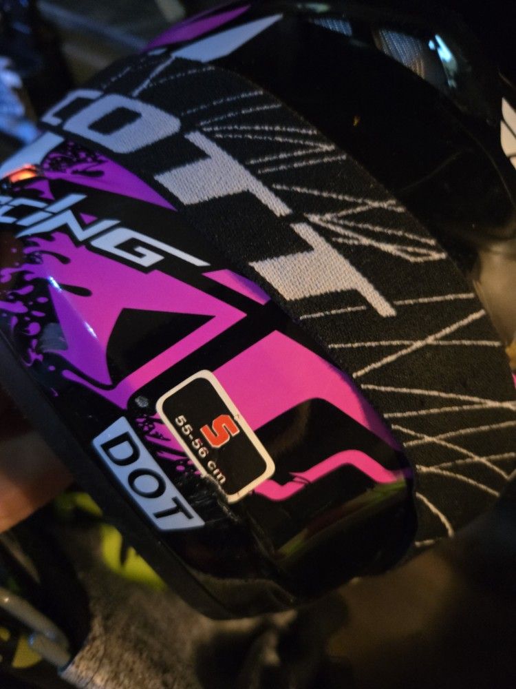 Size S Dirt bike Helmet/Scott Goggles