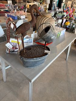 Rustic Metal Heron & Watering Can Outdoor Garden Fountain Farmhouse Patio Yard Water Feature