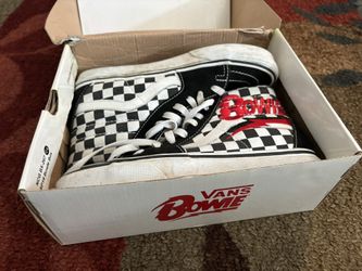 Bowie Vans 5.5 Men’s 7 Women’s