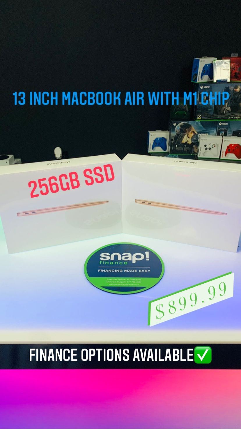 13 Inch MacBook Air Gold 256GB **BRAND NEW**