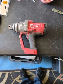 Milwaukee m18 one inch impact