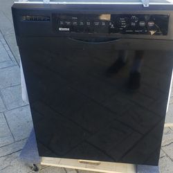 Frigidaire dishwasher, black, 30"